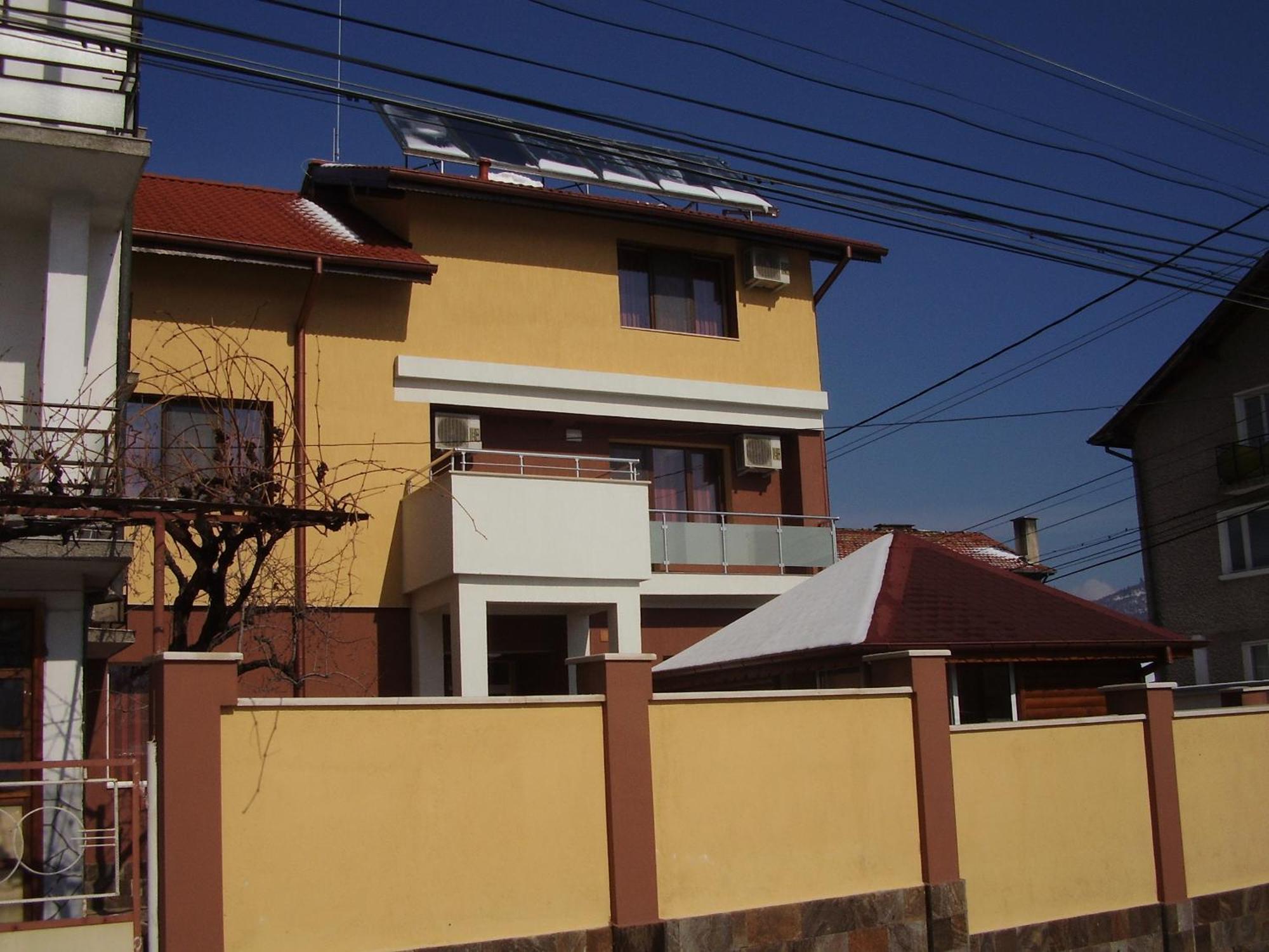Guest House Goranovi Βέλινγκραντ Εξωτερικό φωτογραφία